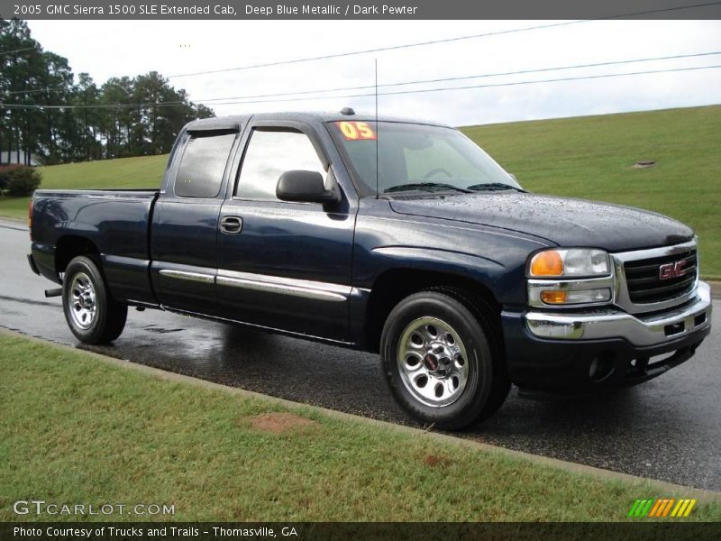 Deep Blue Metallic / Dark Pewter 2005 GMC Sierra 1500 SLE Extended Cab