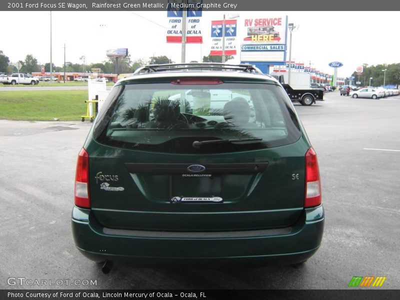 Rainforest Green Metallic / Medium Graphite Grey 2001 Ford Focus SE Wagon