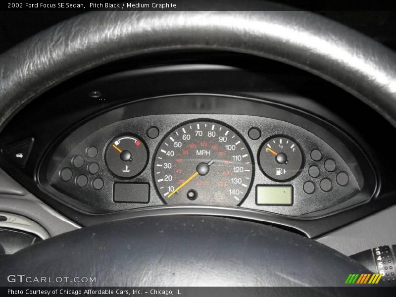 Pitch Black / Medium Graphite 2002 Ford Focus SE Sedan