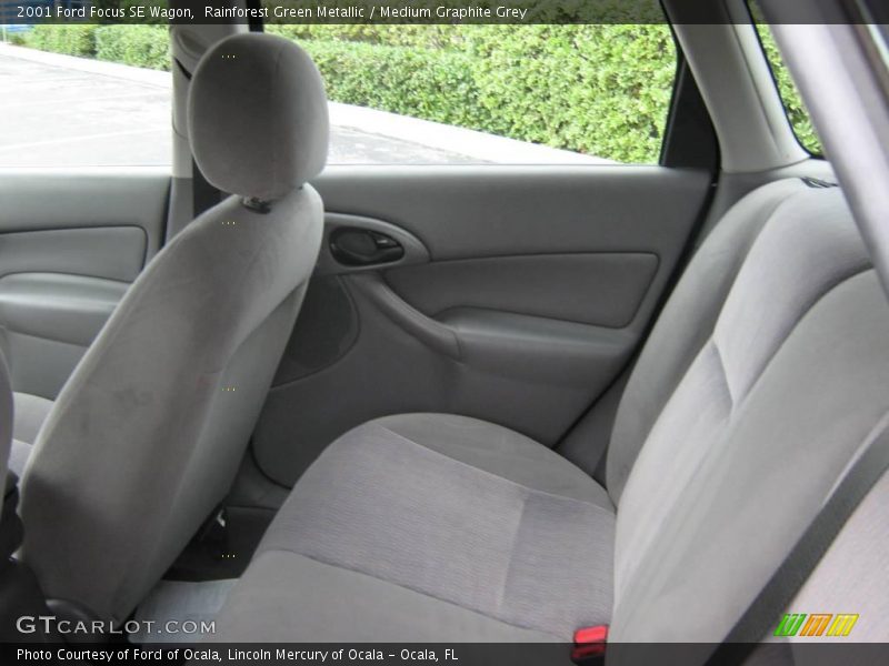 Rainforest Green Metallic / Medium Graphite Grey 2001 Ford Focus SE Wagon