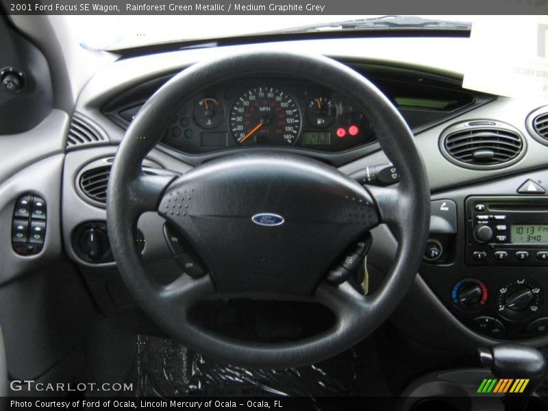 Rainforest Green Metallic / Medium Graphite Grey 2001 Ford Focus SE Wagon