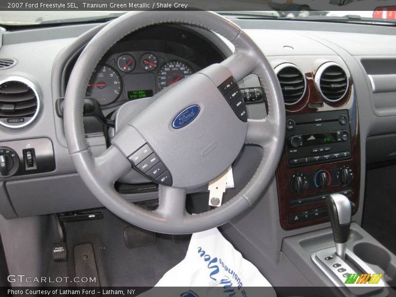 Titanium Green Metallic / Shale Grey 2007 Ford Freestyle SEL