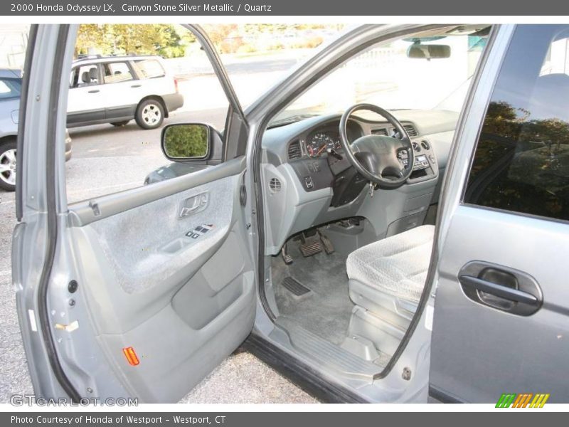 Canyon Stone Silver Metallic / Quartz 2000 Honda Odyssey LX