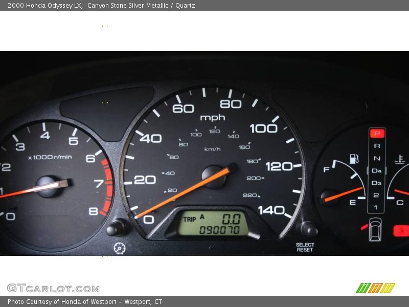 Canyon Stone Silver Metallic / Quartz 2000 Honda Odyssey LX