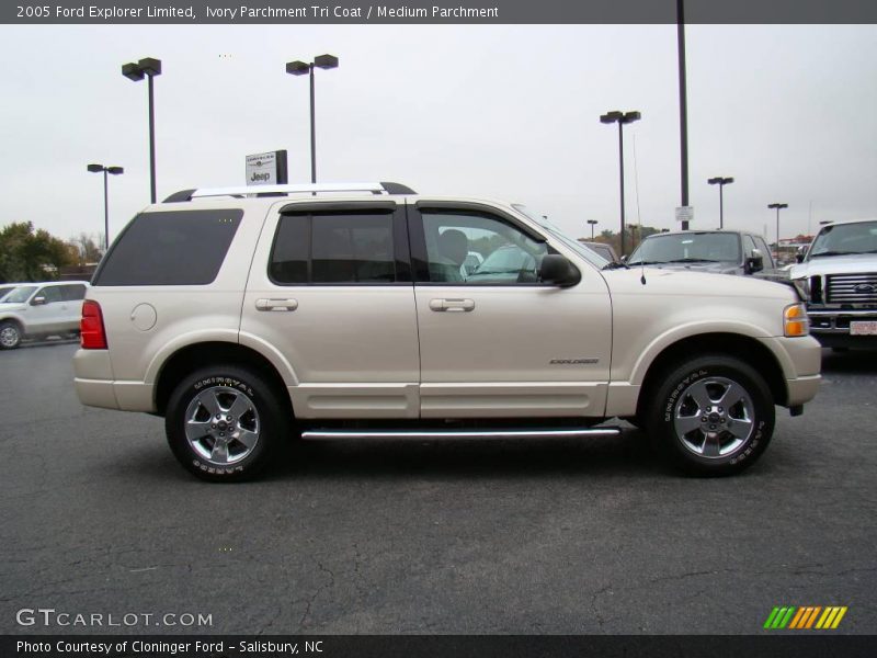 Ivory Parchment Tri Coat / Medium Parchment 2005 Ford Explorer Limited