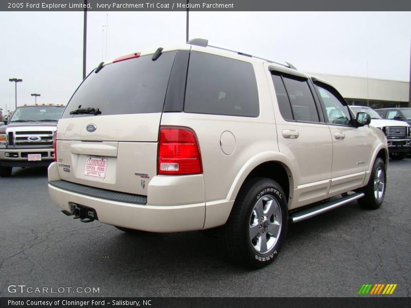 Ivory Parchment Tri Coat / Medium Parchment 2005 Ford Explorer Limited