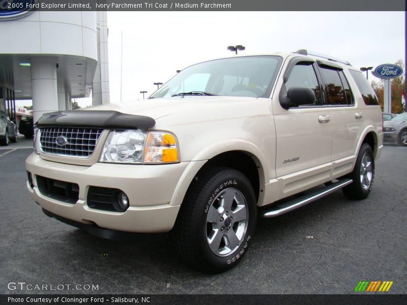 Ivory Parchment Tri Coat / Medium Parchment 2005 Ford Explorer Limited