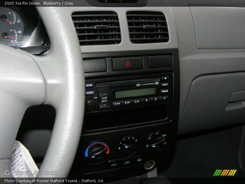 Blueberry / Gray 2005 Kia Rio Sedan