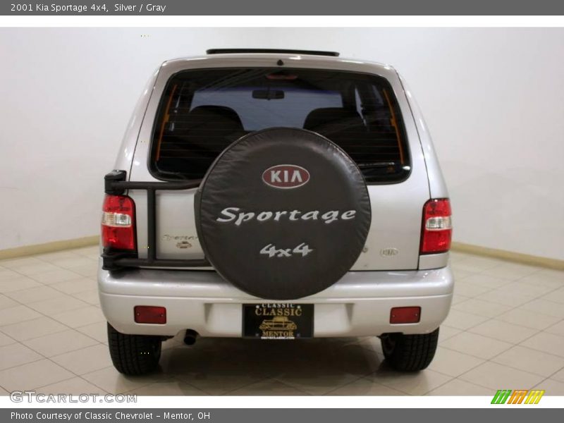 Silver / Gray 2001 Kia Sportage 4x4