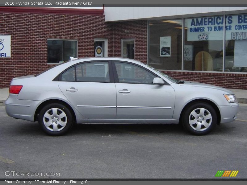 Radiant Silver / Gray 2010 Hyundai Sonata GLS