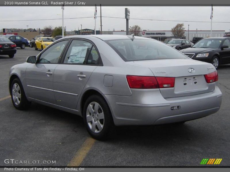 Radiant Silver / Gray 2010 Hyundai Sonata GLS