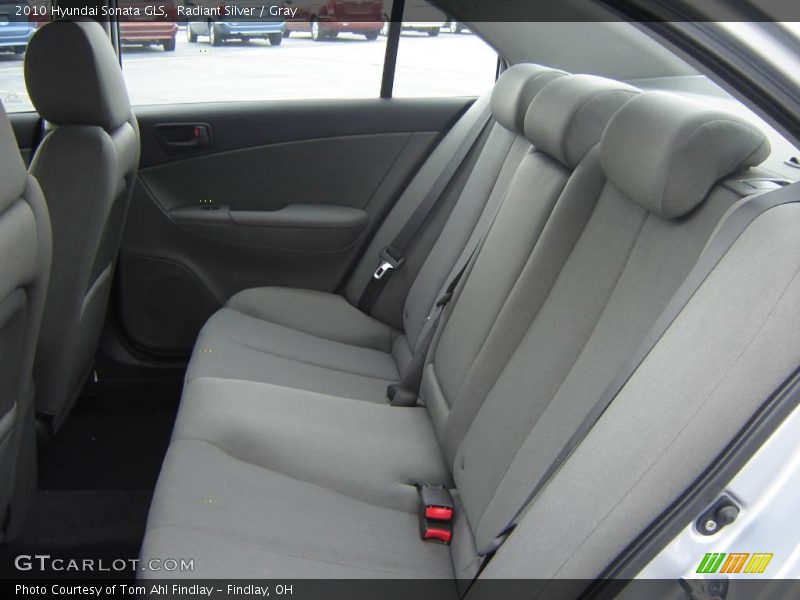 Radiant Silver / Gray 2010 Hyundai Sonata GLS