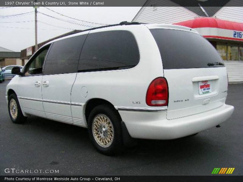 Stone White / Camel 1997 Chrysler Town & Country LXi