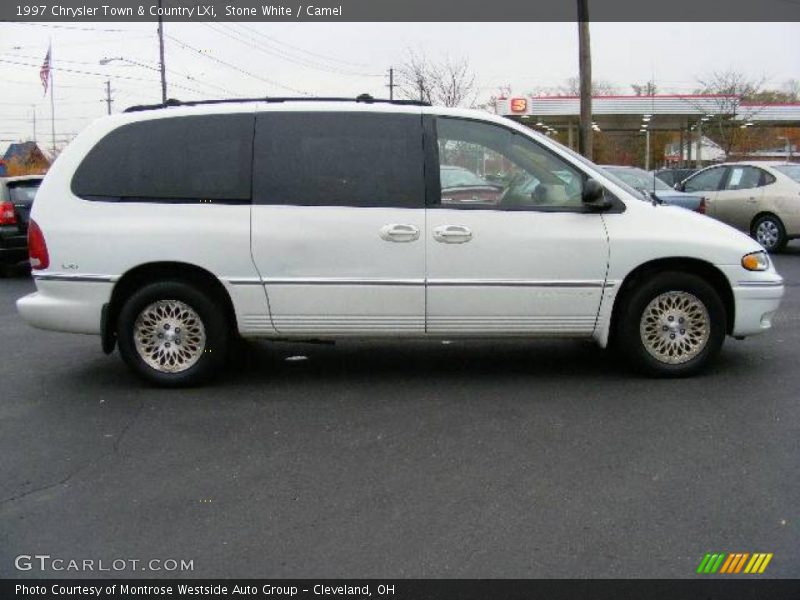 Stone White / Camel 1997 Chrysler Town & Country LXi