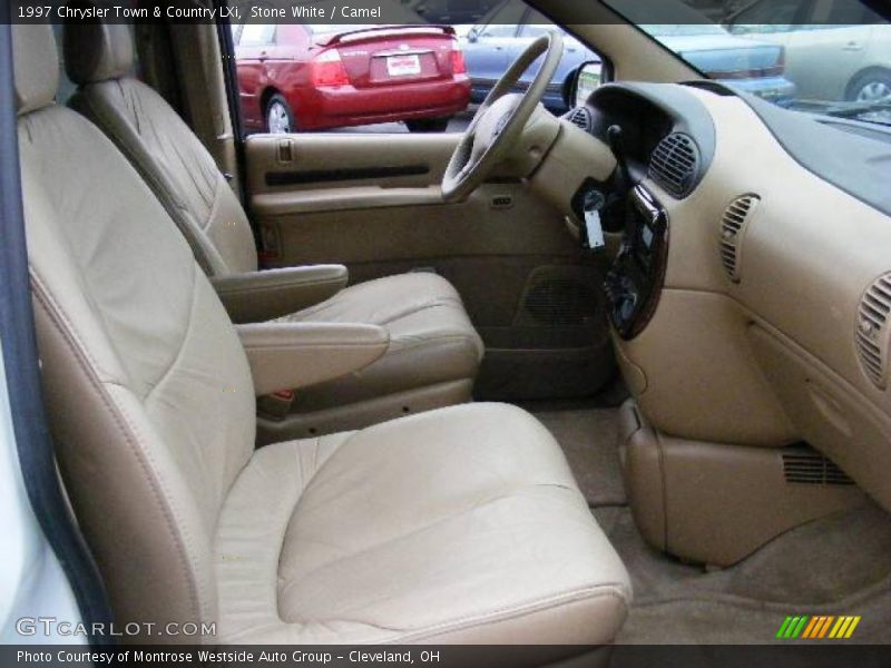 Stone White / Camel 1997 Chrysler Town & Country LXi