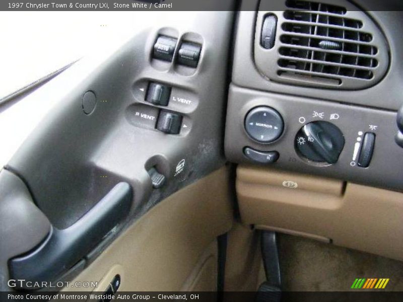 Stone White / Camel 1997 Chrysler Town & Country LXi