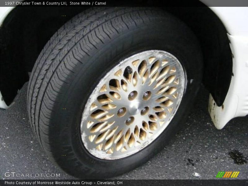 Stone White / Camel 1997 Chrysler Town & Country LXi