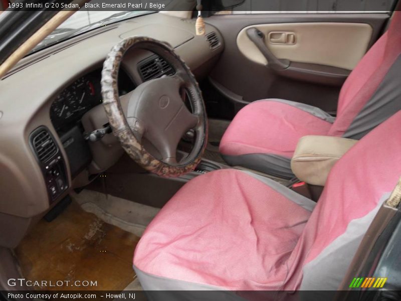 Black Emerald Pearl / Beige 1993 Infiniti G 20 Sedan