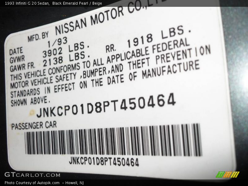 Black Emerald Pearl / Beige 1993 Infiniti G 20 Sedan