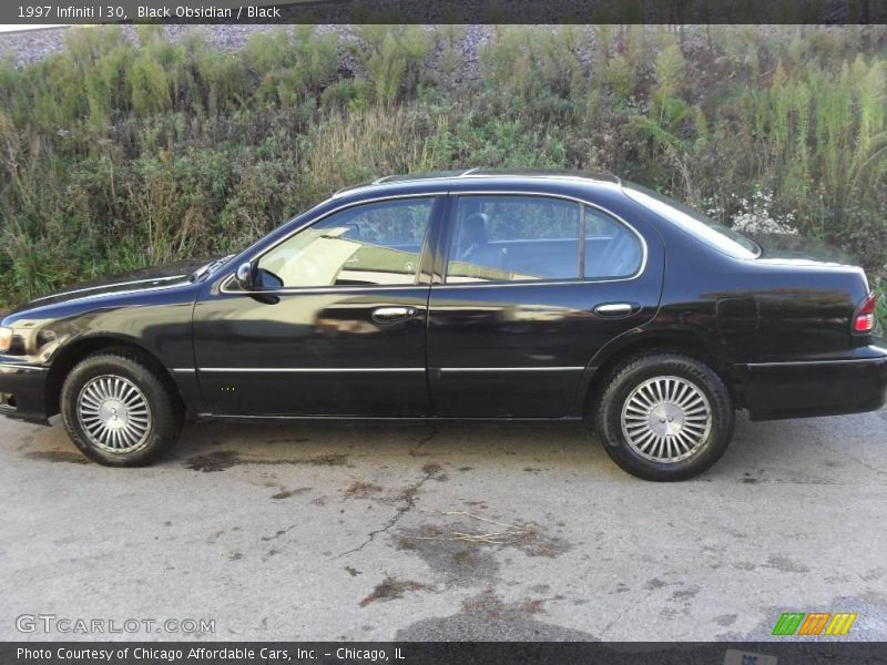 Black Obsidian / Black 1997 Infiniti I 30
