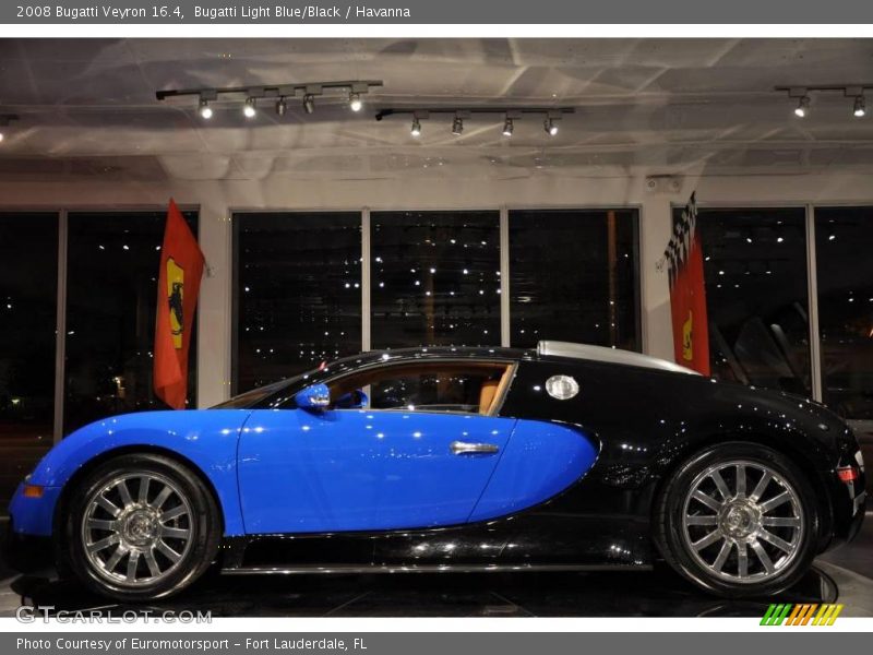 Bugatti Light Blue/Black / Havanna 2008 Bugatti Veyron 16.4