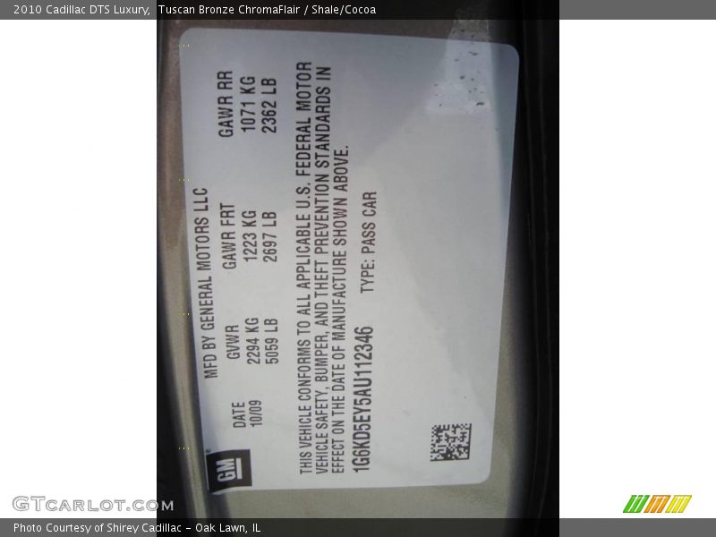 Tuscan Bronze ChromaFlair / Shale/Cocoa 2010 Cadillac DTS Luxury