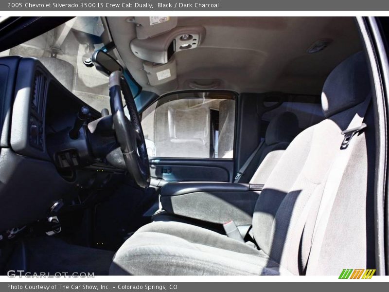 Black / Dark Charcoal 2005 Chevrolet Silverado 3500 LS Crew Cab Dually