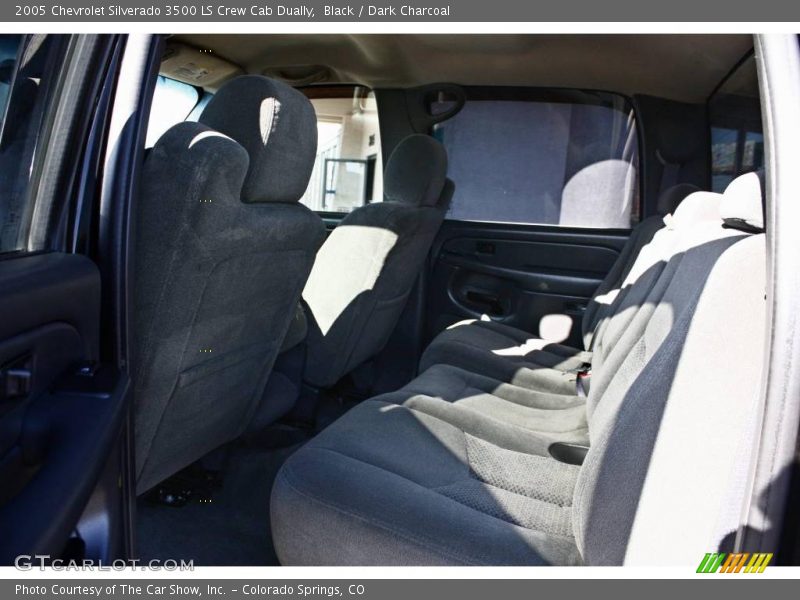 Black / Dark Charcoal 2005 Chevrolet Silverado 3500 LS Crew Cab Dually