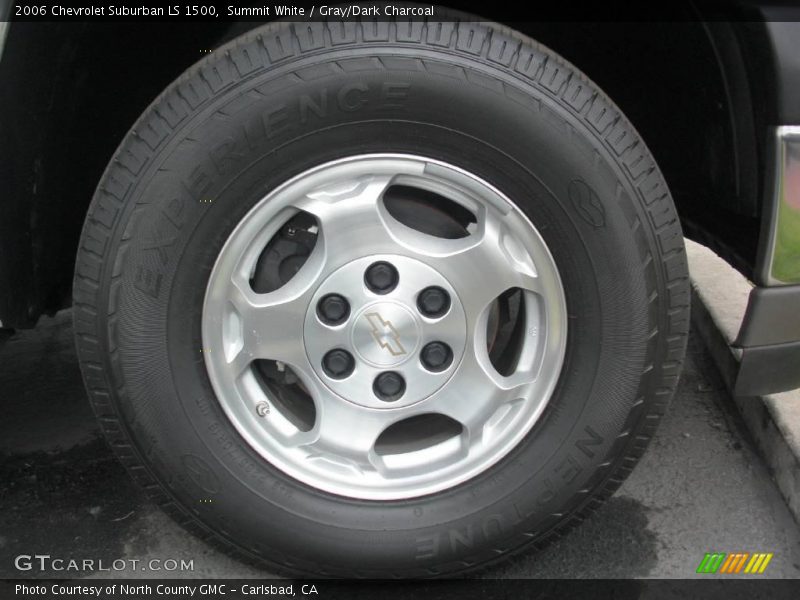 Summit White / Gray/Dark Charcoal 2006 Chevrolet Suburban LS 1500