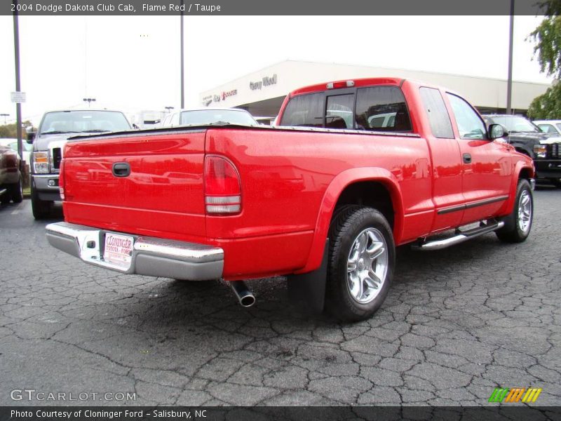 Flame Red / Taupe 2004 Dodge Dakota Club Cab