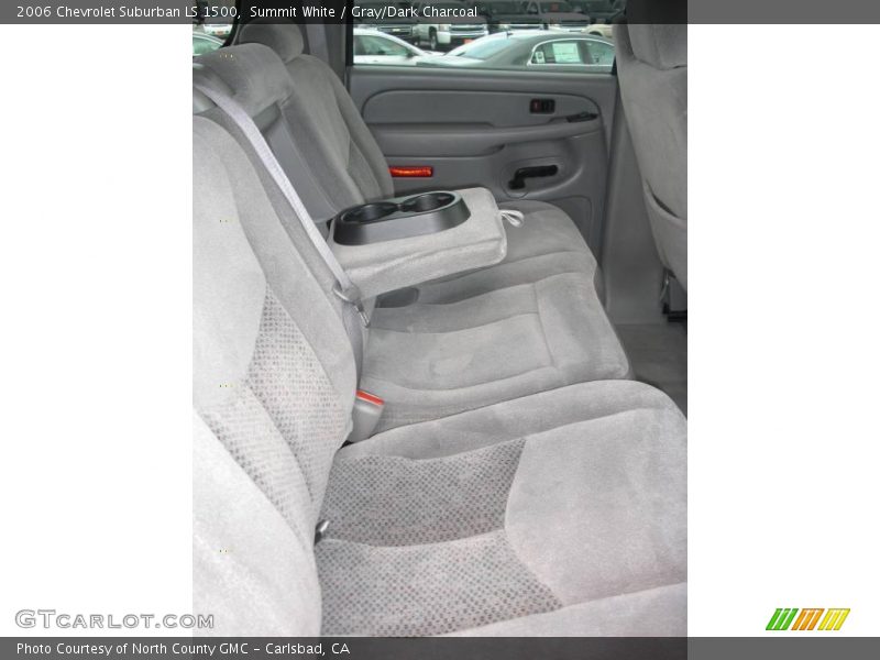 Summit White / Gray/Dark Charcoal 2006 Chevrolet Suburban LS 1500