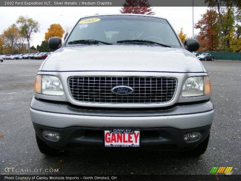 Silver Metallic / Medium Graphite 2002 Ford Expedition XLT