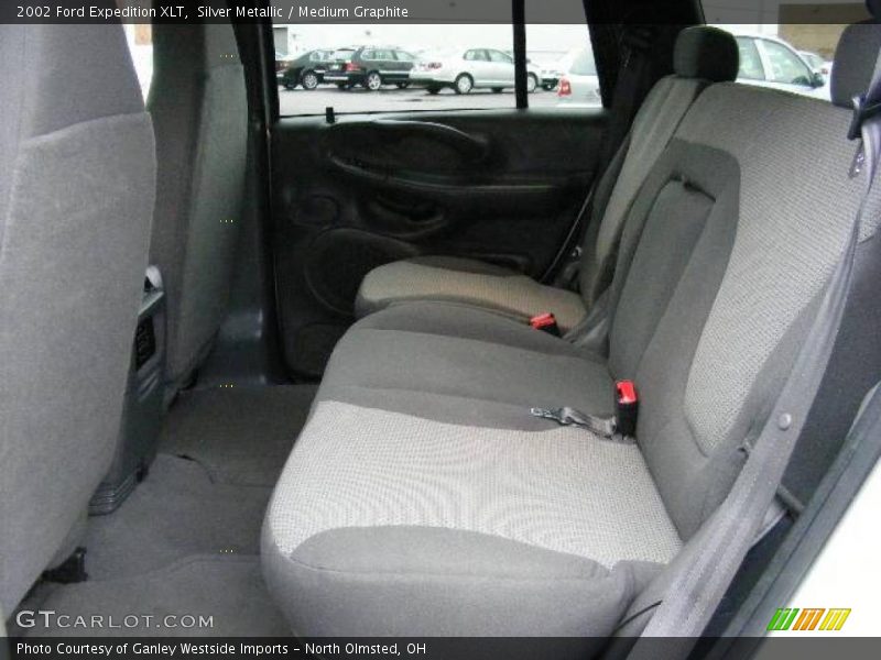 Silver Metallic / Medium Graphite 2002 Ford Expedition XLT