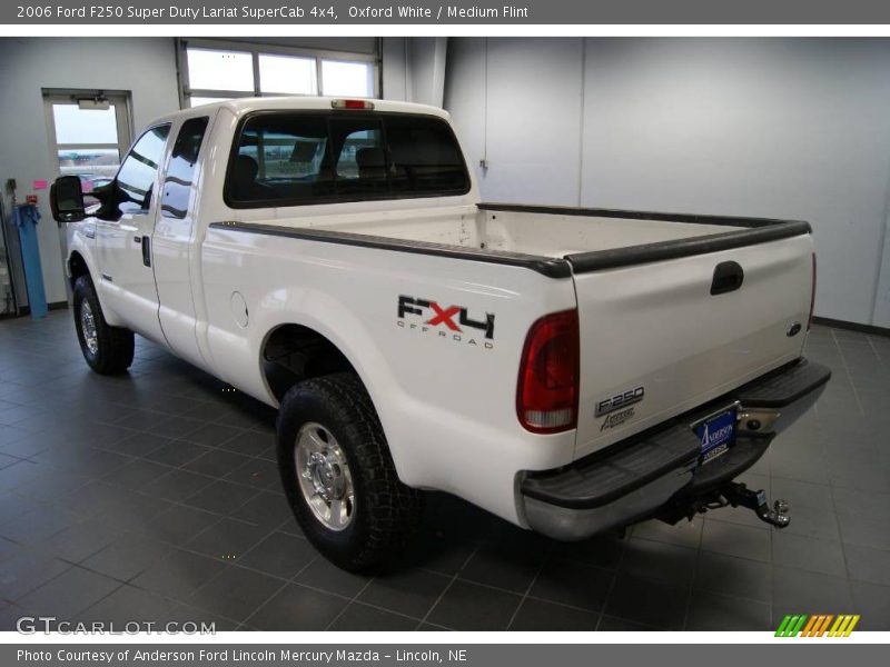 Oxford White / Medium Flint 2006 Ford F250 Super Duty Lariat SuperCab 4x4