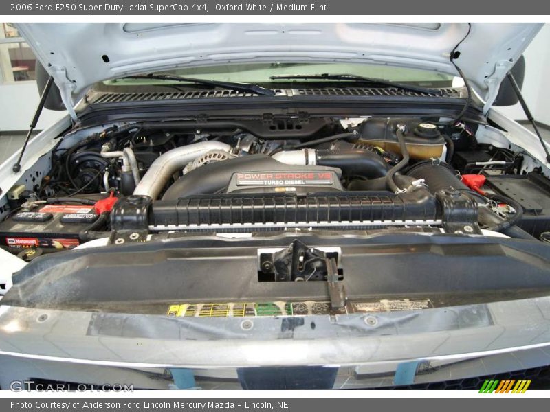 Oxford White / Medium Flint 2006 Ford F250 Super Duty Lariat SuperCab 4x4