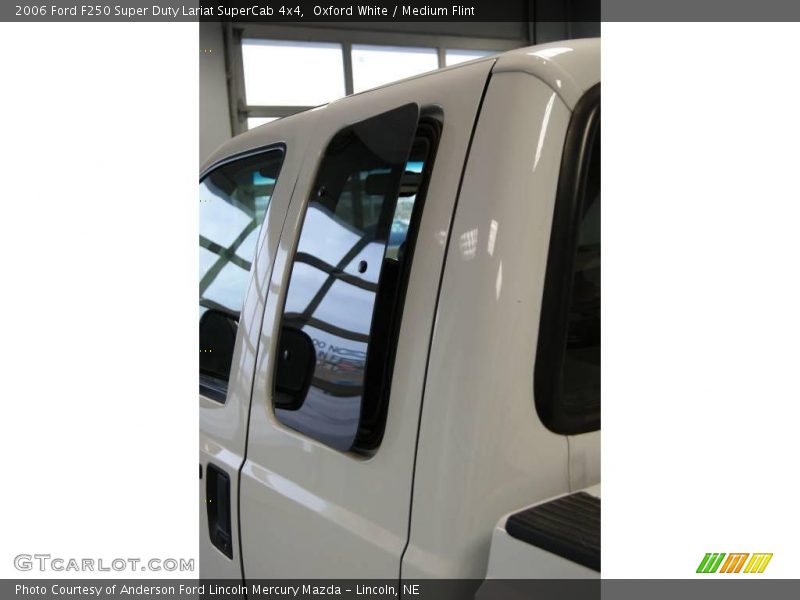 Oxford White / Medium Flint 2006 Ford F250 Super Duty Lariat SuperCab 4x4