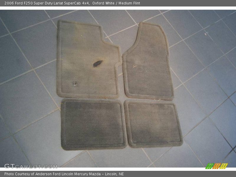 Oxford White / Medium Flint 2006 Ford F250 Super Duty Lariat SuperCab 4x4
