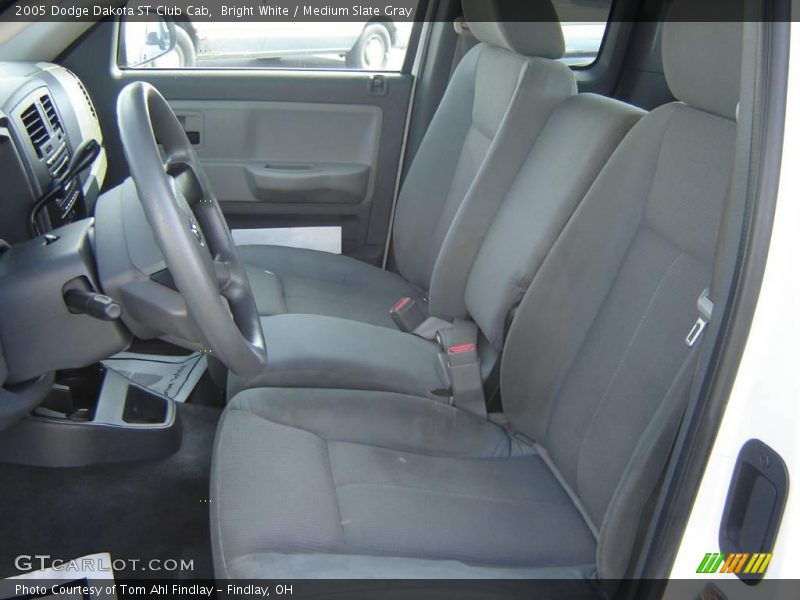 Bright White / Medium Slate Gray 2005 Dodge Dakota ST Club Cab
