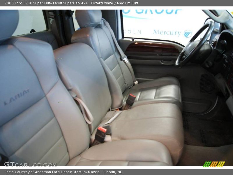 Oxford White / Medium Flint 2006 Ford F250 Super Duty Lariat SuperCab 4x4