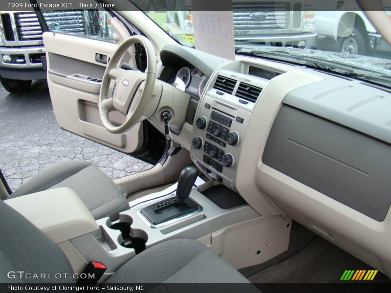 Black / Stone 2009 Ford Escape XLT