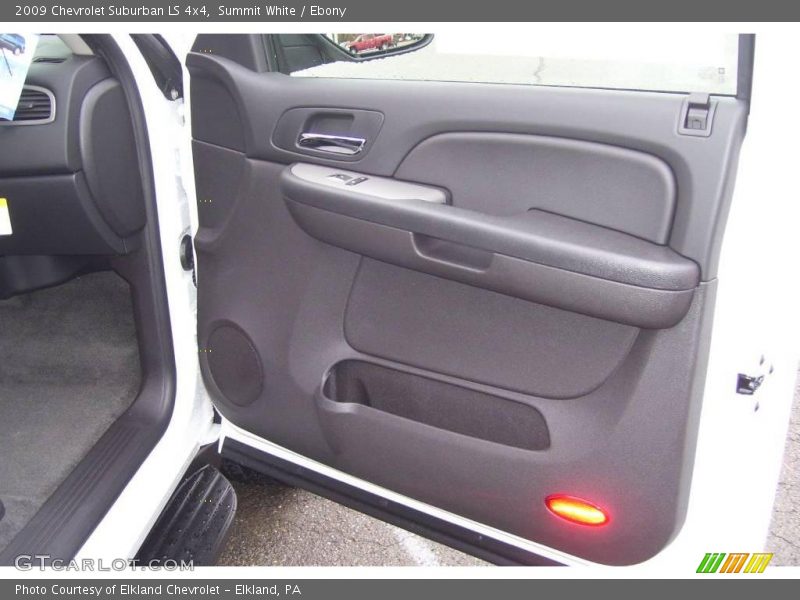 Summit White / Ebony 2009 Chevrolet Suburban LS 4x4
