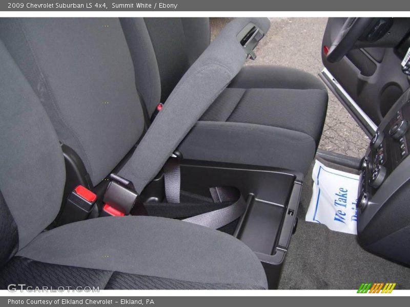 Summit White / Ebony 2009 Chevrolet Suburban LS 4x4