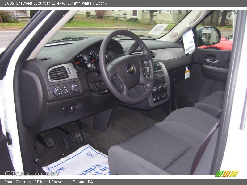 Summit White / Ebony 2009 Chevrolet Suburban LS 4x4