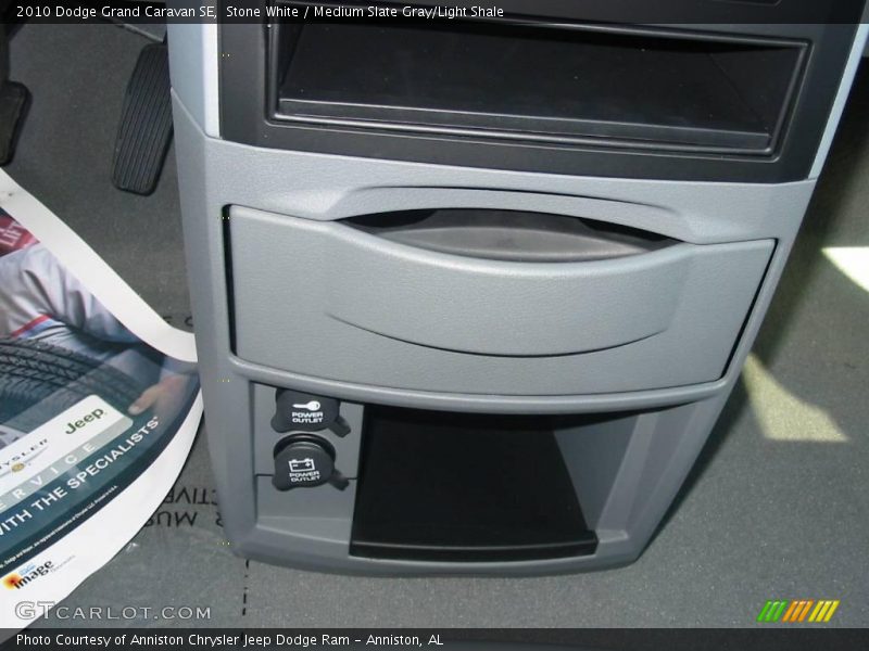 Stone White / Medium Slate Gray/Light Shale 2010 Dodge Grand Caravan SE