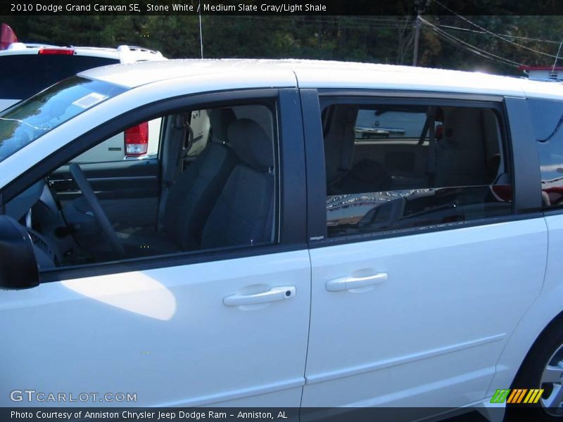 Stone White / Medium Slate Gray/Light Shale 2010 Dodge Grand Caravan SE
