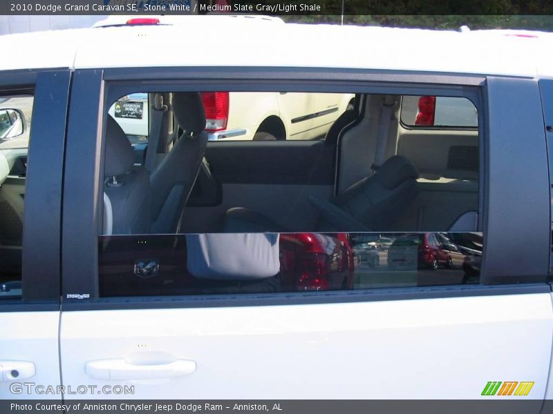Stone White / Medium Slate Gray/Light Shale 2010 Dodge Grand Caravan SE