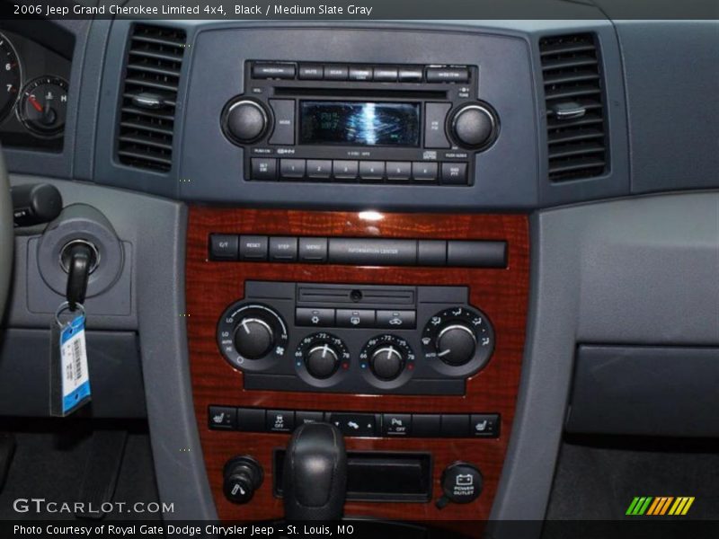 Black / Medium Slate Gray 2006 Jeep Grand Cherokee Limited 4x4