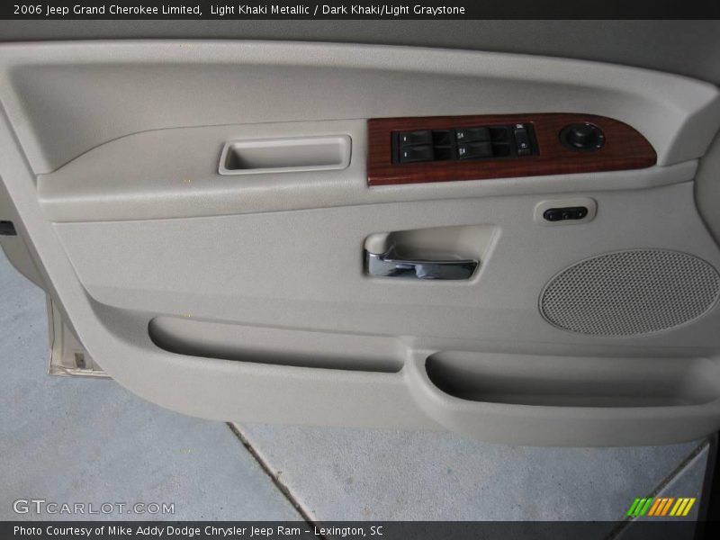 Light Khaki Metallic / Dark Khaki/Light Graystone 2006 Jeep Grand Cherokee Limited