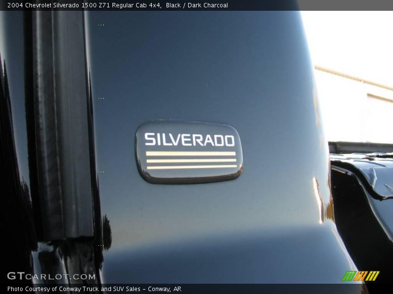 Black / Dark Charcoal 2004 Chevrolet Silverado 1500 Z71 Regular Cab 4x4