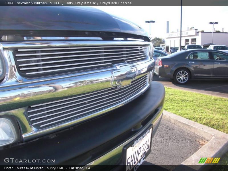 Dark Gray Metallic / Gray/Dark Charcoal 2004 Chevrolet Suburban 1500 LT